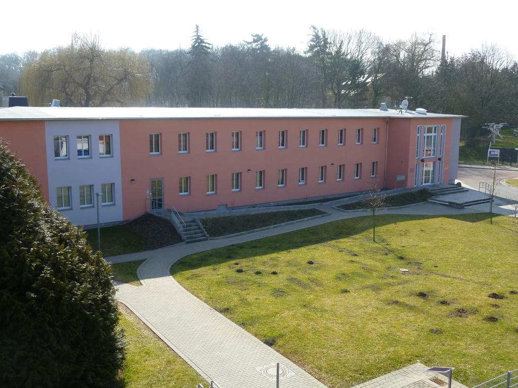 Sport Tourist Hostel Weissenfels Exterior photo